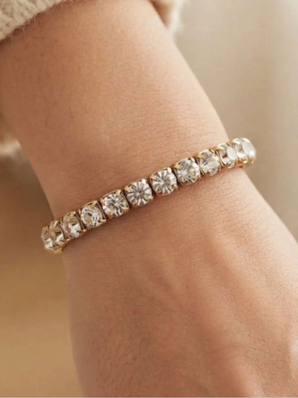 Gold Crystal Stretch Tennis Bracelet - Elegant Women's Jewelry